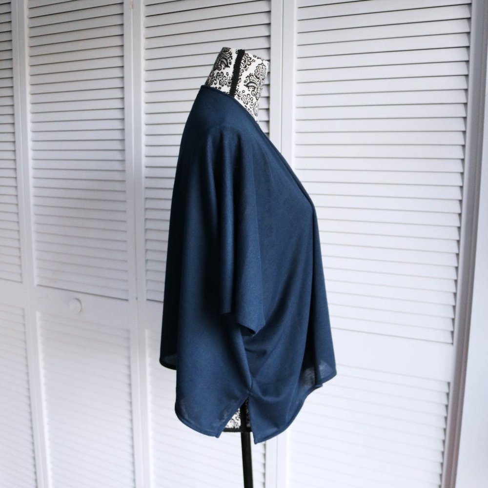 Chico’s Bat Sleeve Knit Shrug - XS/S - Picture 2 of 7